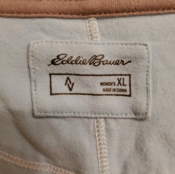 Women's Eddie Bauer lightweight Hooded Jacket - Picture 6 of 7